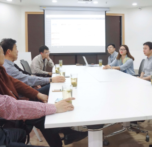 临港税务局领导莅临企汇考察调研